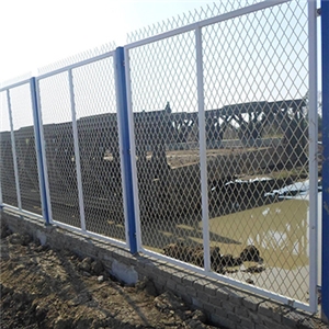 小区护栏网所带来的安全性